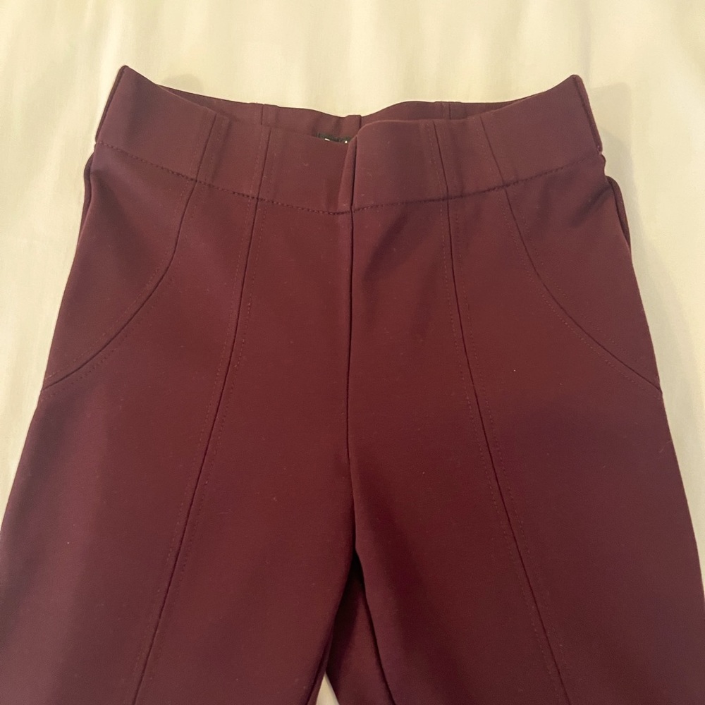 Dark burgundy pull on leggings